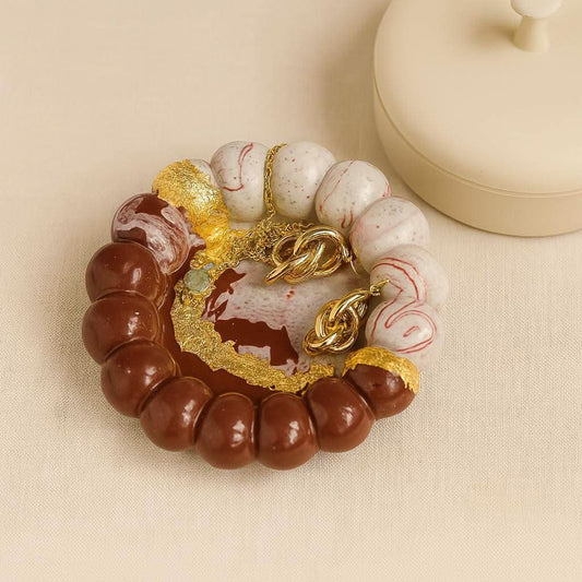 Marble Luxe Jewelry Tray for Women with Golden Detailing | Fankaarlok - Fankaarlok