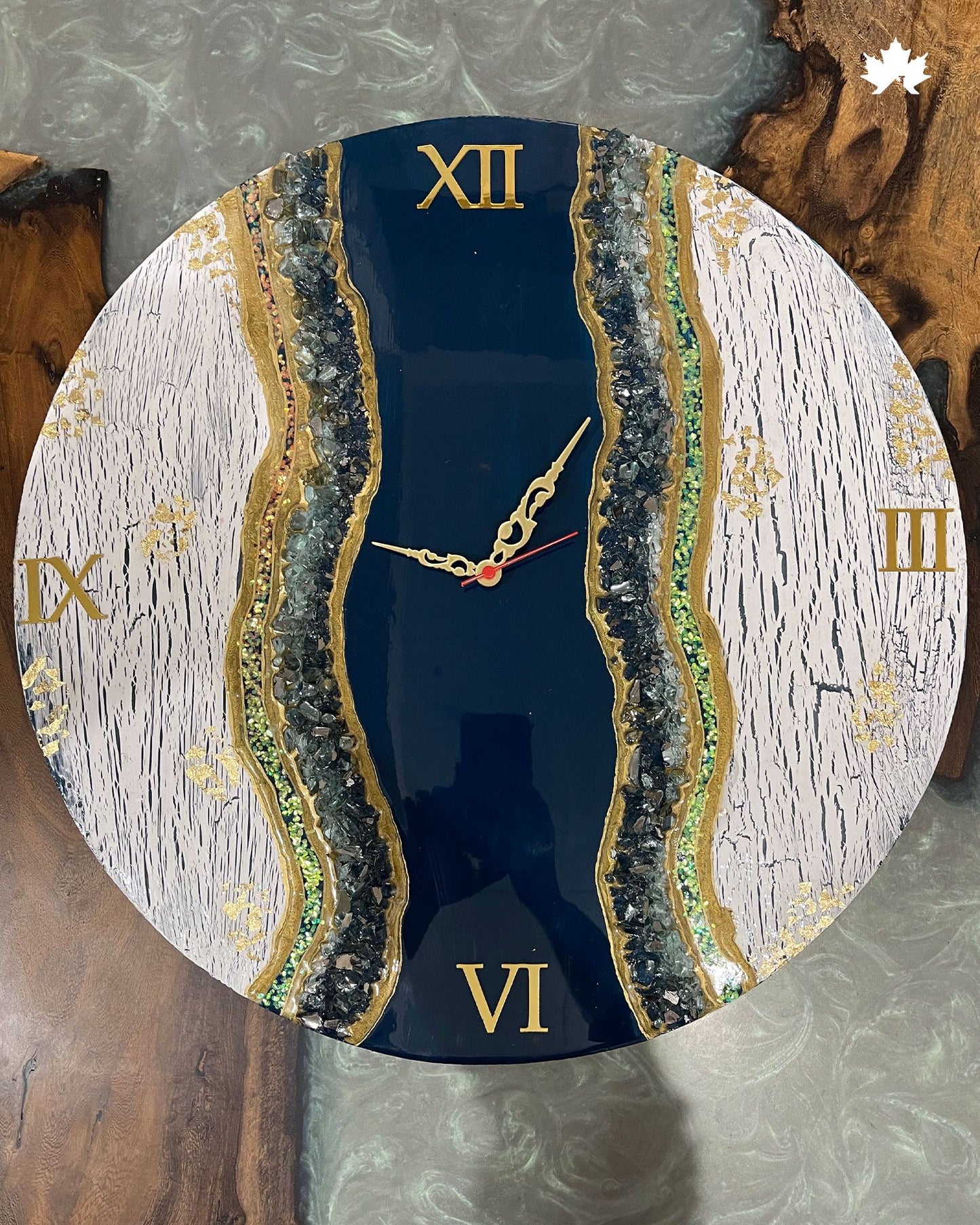Geode Resin Art Clock | Luxury Wall Clock for Home by Fankaarlok