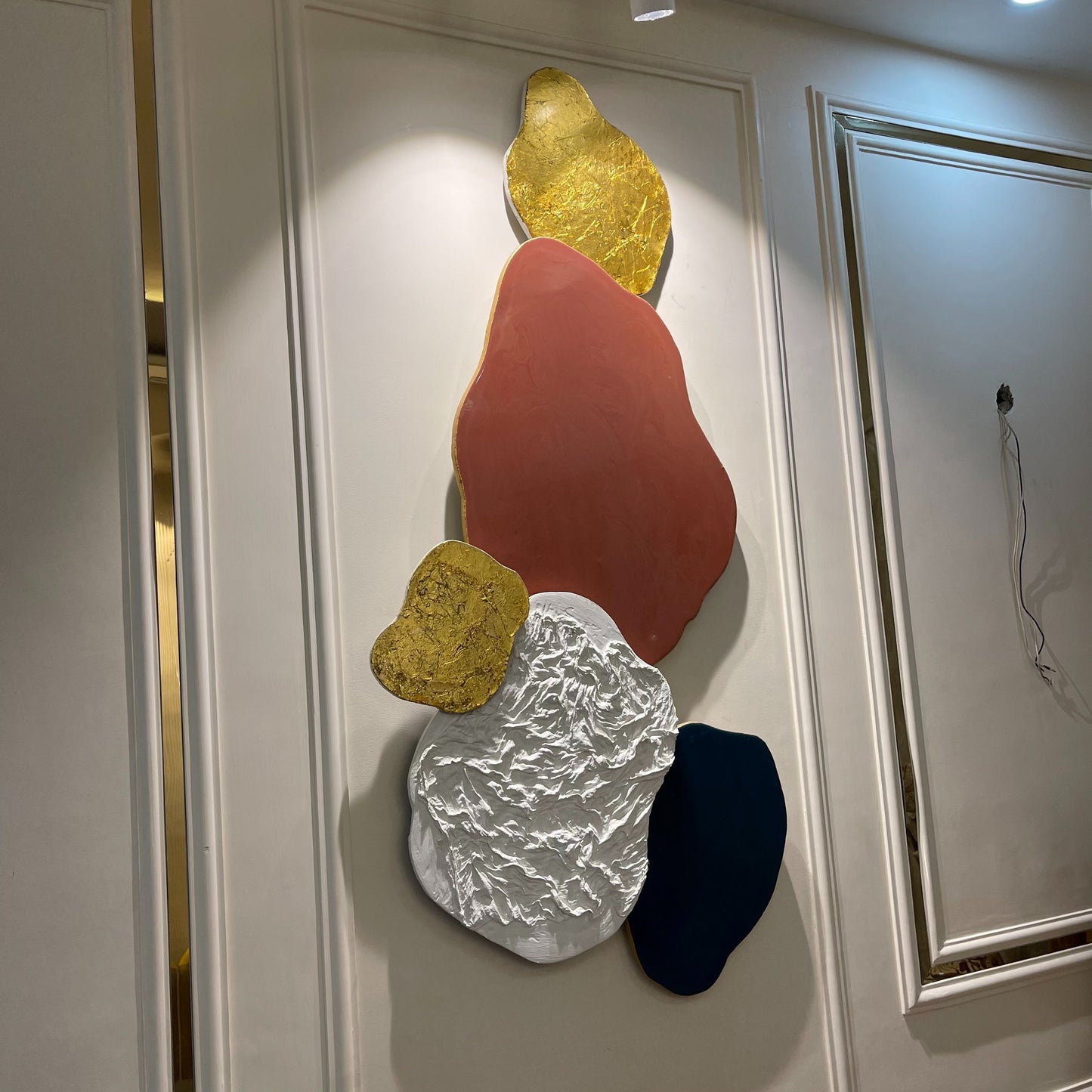 Sculpted Color Harmony – Resin Handmade Wall Art Online | Fankaarlok