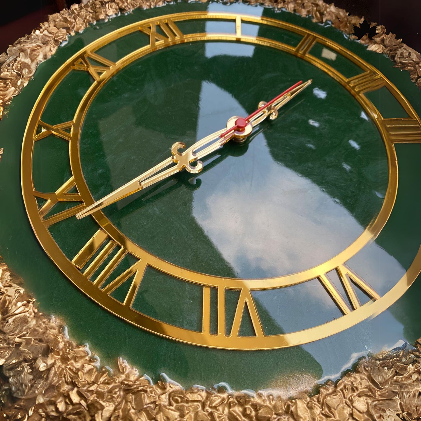 Premium Resin Art Home Decor | Royal Wall Clock by Fankaarlok