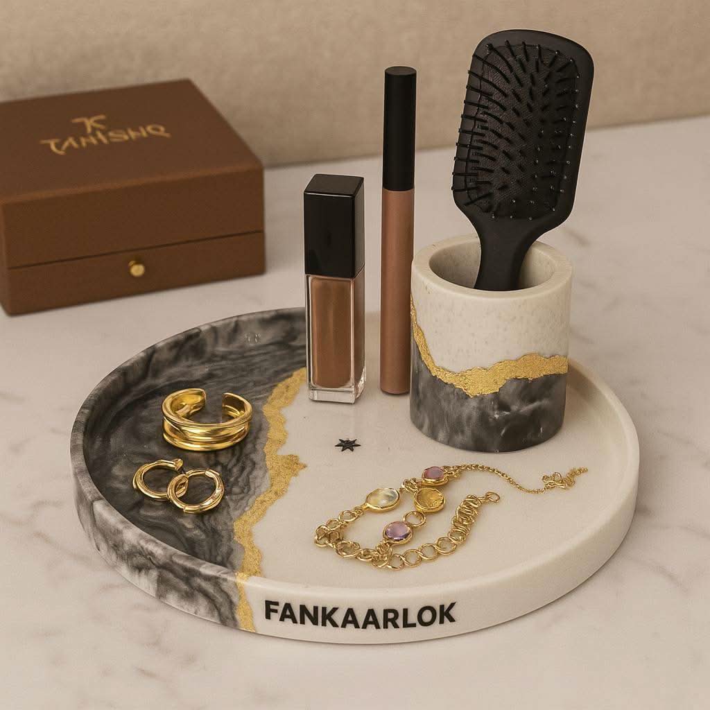 Luxury Makeup Organizer Tray with Stand | Fankaarlok - Fankaarlok