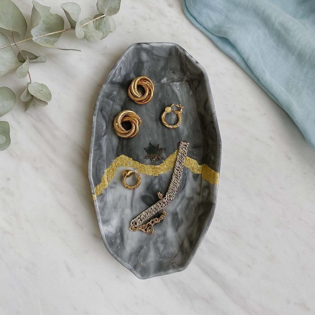 Marble Grey Luxury Trinket Tray Online with Golden Detailing | Fankaarlok - Fankaarlok