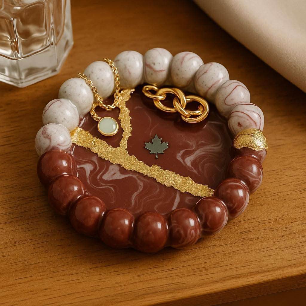 Marble Luxe Jewelry Tray for Women with Golden Detailing | Fankaarlok - Fankaarlok