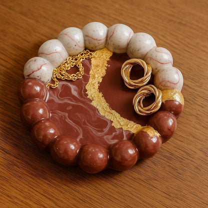 Marble Luxe Jewelry Tray for Women with Golden Detailing | Fankaarlok - Fankaarlok