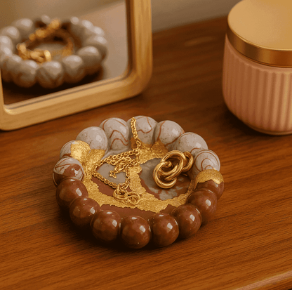 Marble Luxe Jewelry Tray for Women with Golden Detailing | Fankaarlok - Fankaarlok