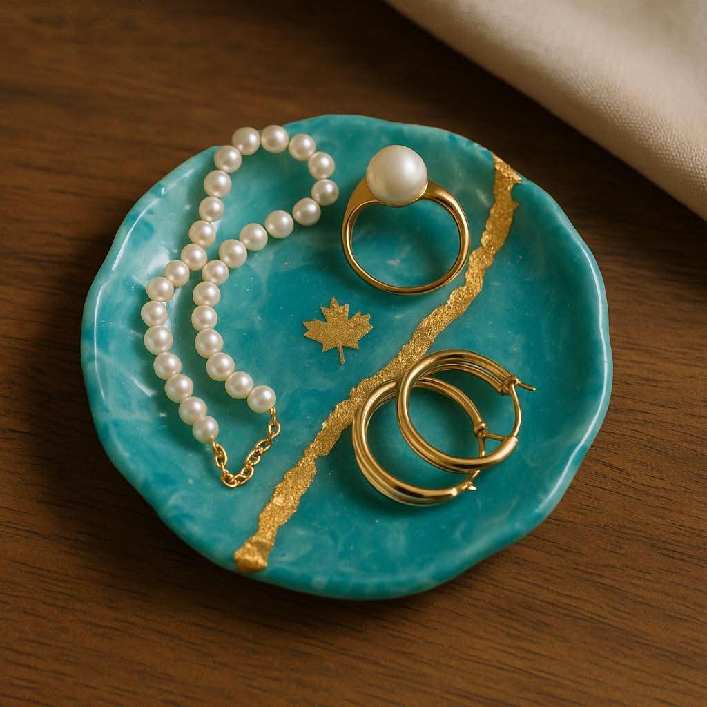 Emerald Shine Dresser Jewelry Tray with Golden Detailing | Fankaarlok - Fankaarlok