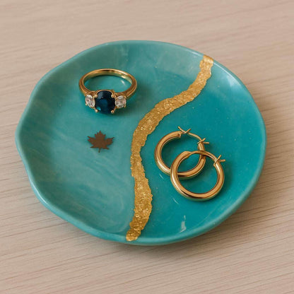 Emerald Shine Dresser Jewelry Tray with Golden Detailing | Fankaarlok - Fankaarlok