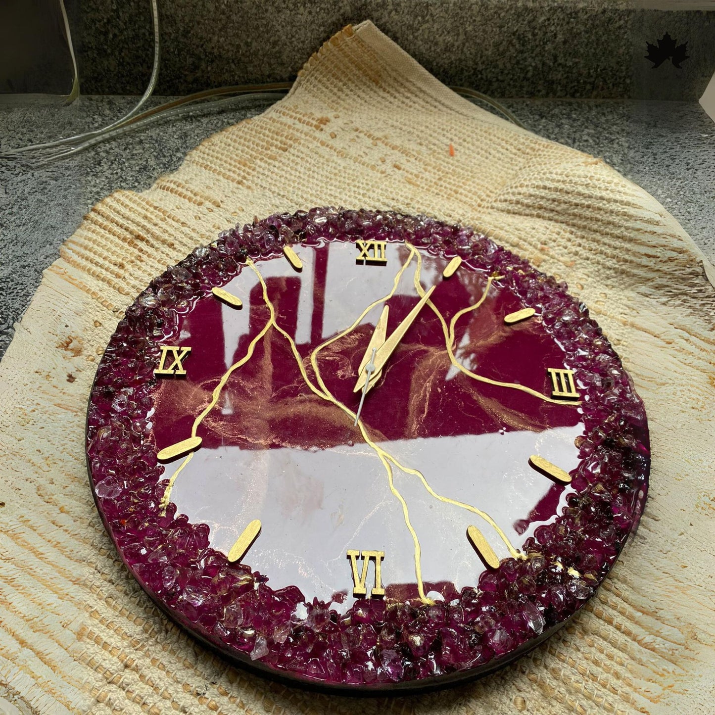 Fancy Wall Clock – Premium Geode Crystal Resin Design | Fancy Wall Clock by Fankaarlok