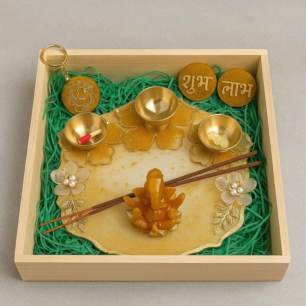 Diwali Pooja Gift Hamper India | Designer Pooja Thali Set with Diyas & Shubh Laabh - Fankaarlok