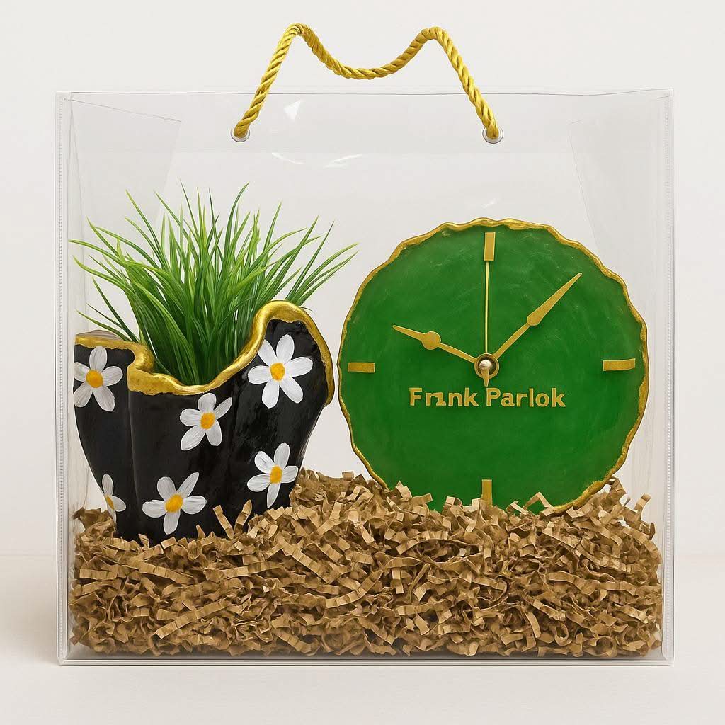 Corporate Desk Gift Hamper | Designer Planter with Luxury Desk Clock - Fankaarlok