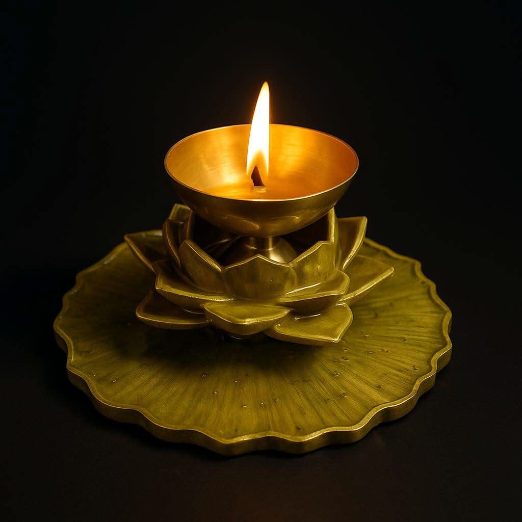Golden Blossom Diya Holder - Elegant Jyot and Diya Holder for Aarti and Pooja Rituals - Fankaarlok