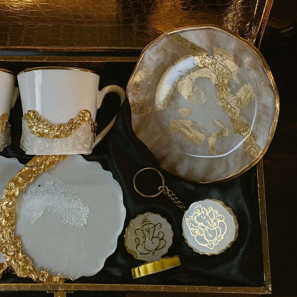 Golden Grace Festive Gift Hamper for Diwali | Fankaaarlok - Fankaarlok