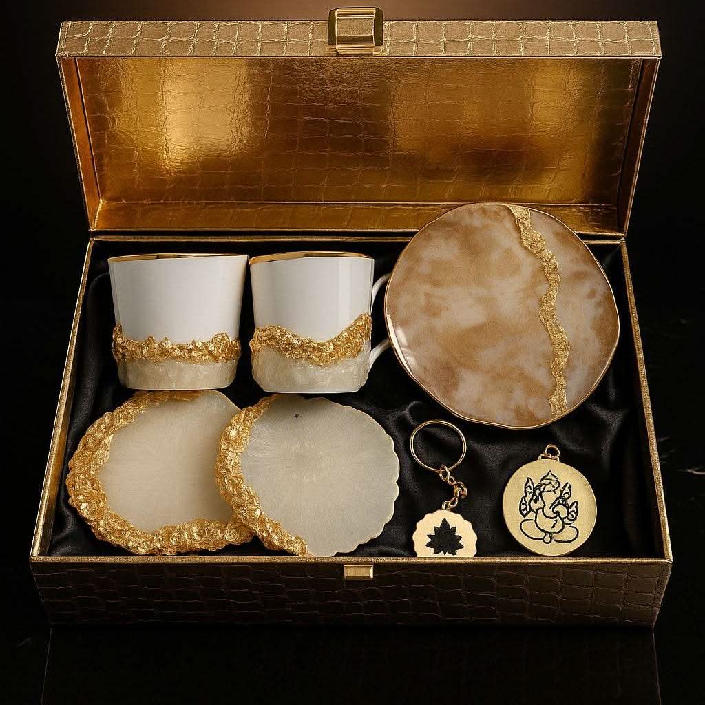 Golden Grace Festive Gift Hamper for Diwali | Fankaaarlok - Fankaarlok