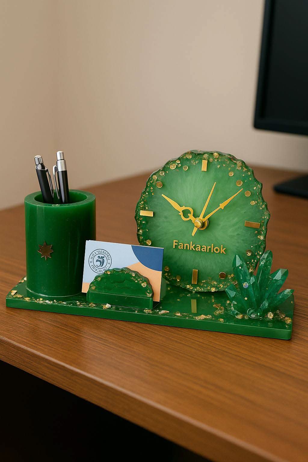 Emerald Luxe Table Clock Pen Holder | Fankaarlok - Fankaarlok