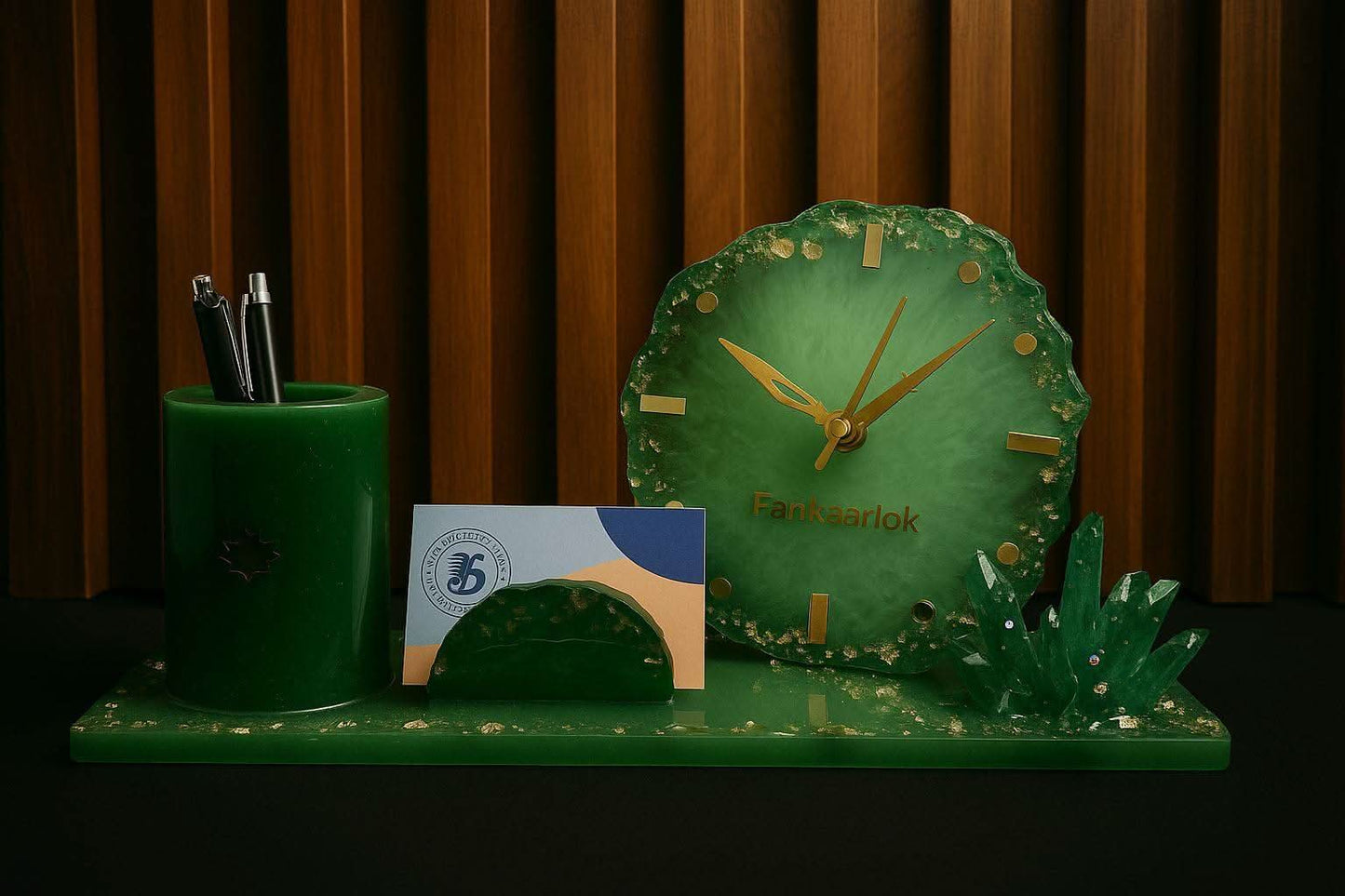 Emerald Luxe Table Clock Pen Holder | Fankaarlok - Fankaarlok