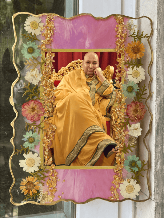 Guruji Wall Hanging Frame | Handmade Resin Spiritual Frame for Home Temple & Gifting - Fankaarlok