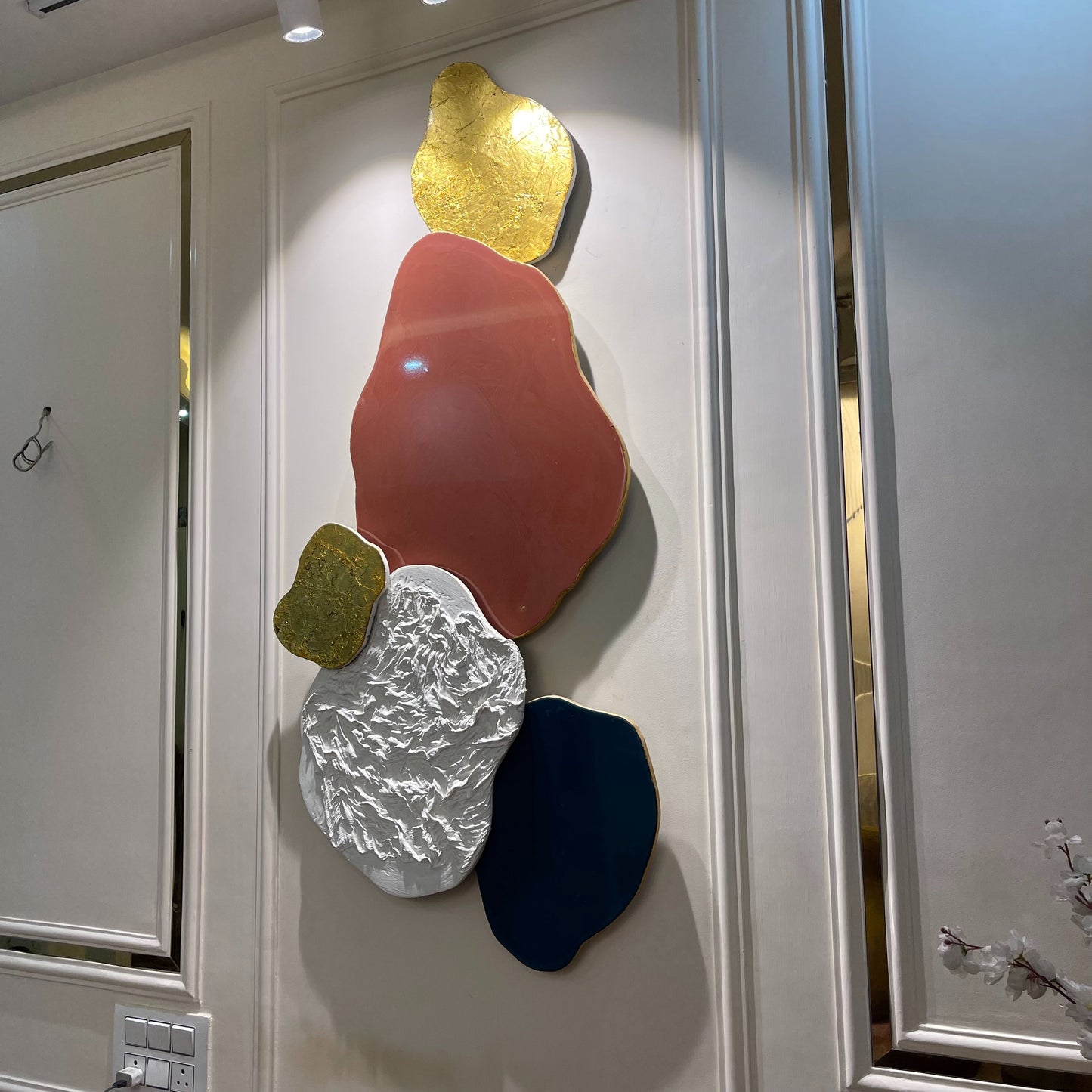 Sculpted Color Harmony – Resin Handmade Wall Art Online | Fankaarlok