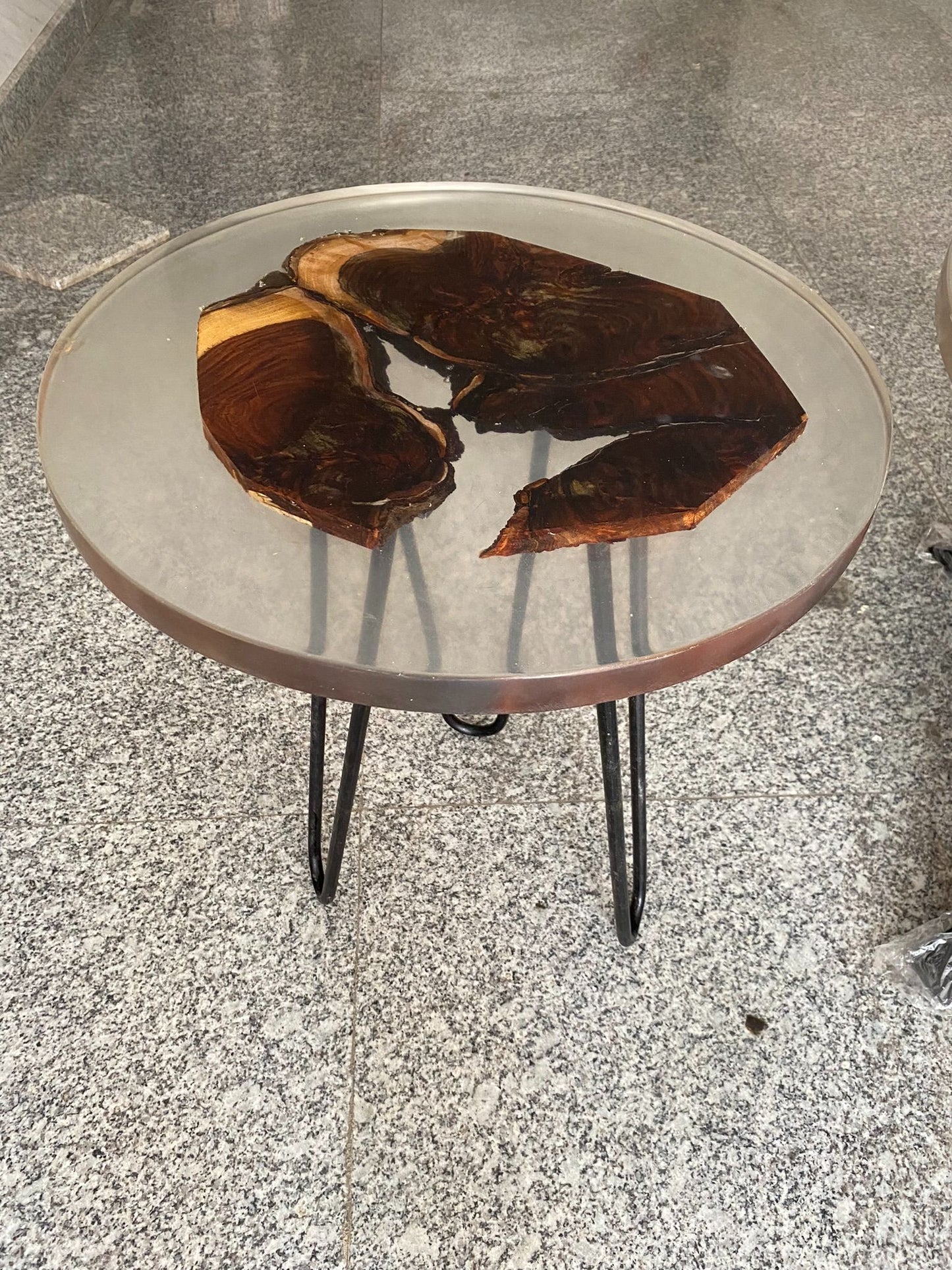 Aurora – Round Resin Wood Coffee Table | Luxury Living Room Furniture