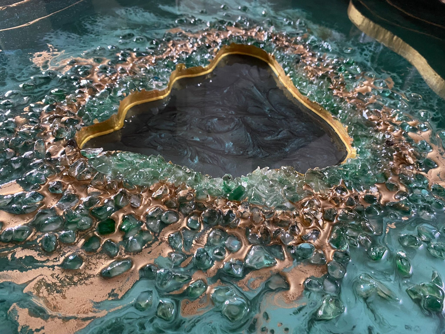 Buy Unique Nesting Tables – Luxury Geode Epoxy Table Set for Living Room | Fankaarlok