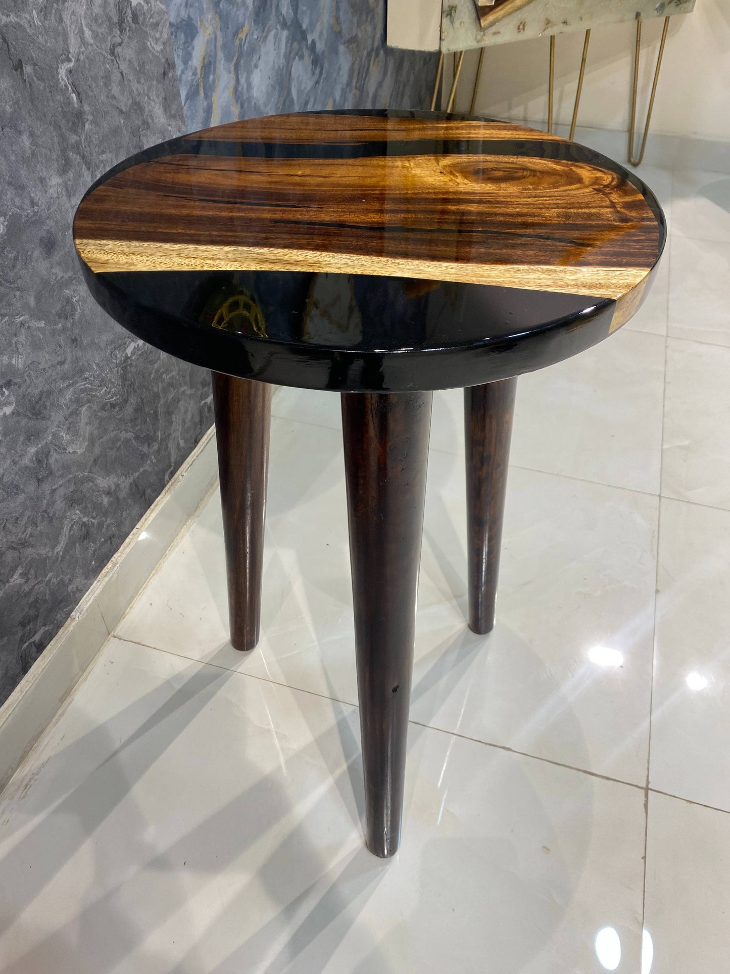 Ebony Harmony – Luxury Designer Coffee Table Online | Fankaarlok