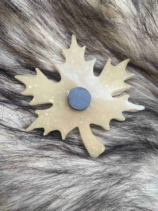 Decorative Fridge Magnet – Leaf-Shaped Inspirational Resin Magnet | Fankaarlok