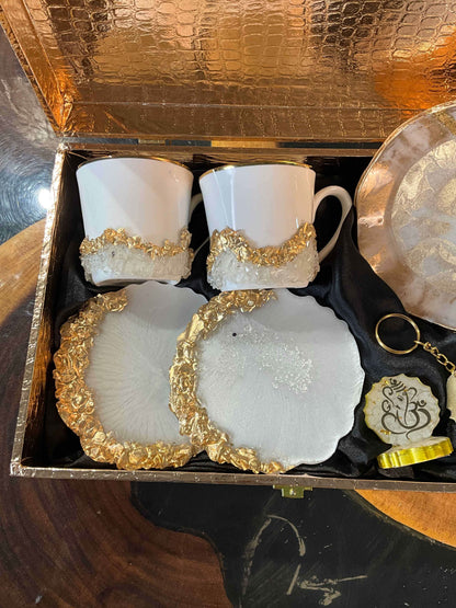 Golden Grace Festive Gift Hamper for Diwali | Fankaaarlok - Fankaarlok