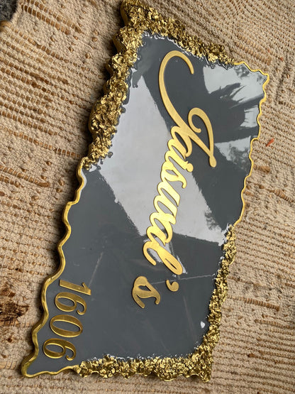 Aurora Luxe – Artistic Nameplate for Villa | Custom Family Nameplate