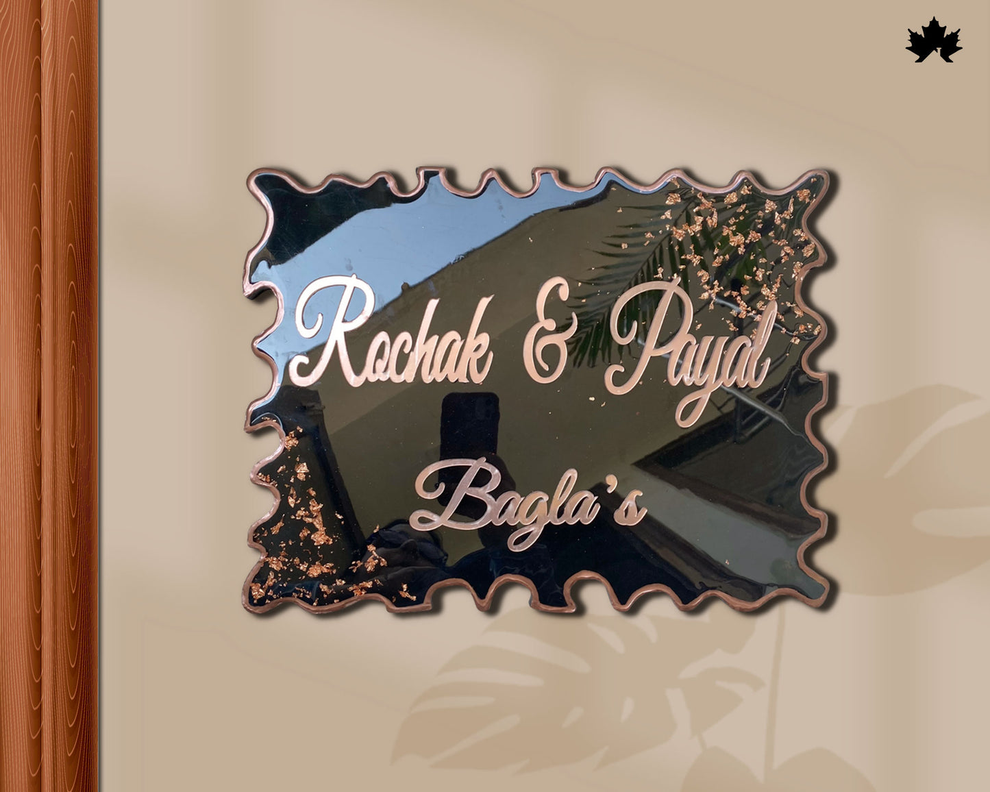 Auric Edge – Gold Accent Nameplate for Home | Elegant Couple Nameplate