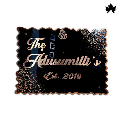 Auric Edge – Gold Accent Nameplate for Home | Elegant Couple Nameplate