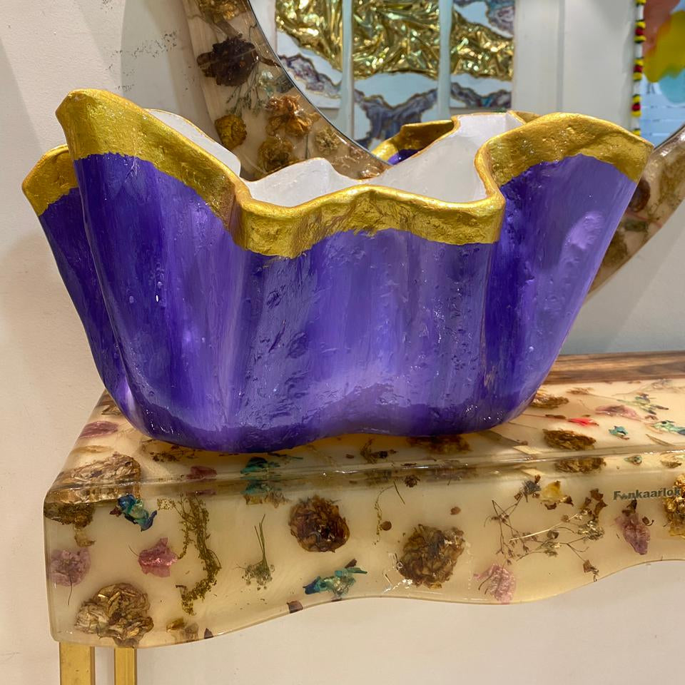 Royal Amethyst Bloom – Buy Large Indoor Planter Online | Fankaarlok