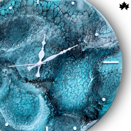 Geode Resin Clock – Minimal Marker Style | Large Wall Clock Design by Fankaarlok