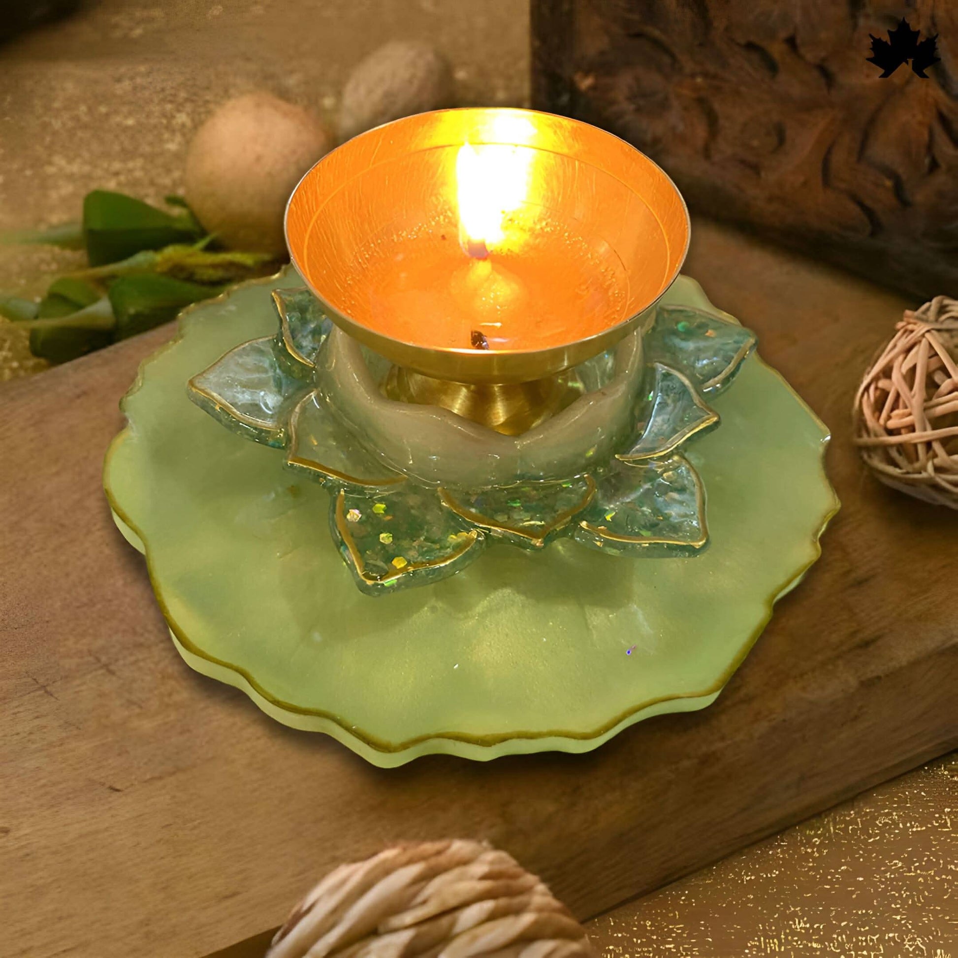Luxury Diya Set for Gifting | Golden Lotus Base with Brass Diya - Fankaarlok