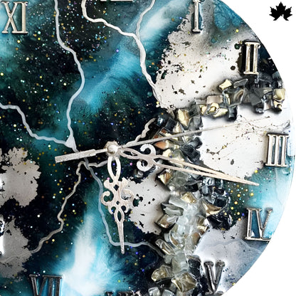 Geode Resin Art Clock – Metallic Design | Buy Wall Clock Online from Fankaarlok