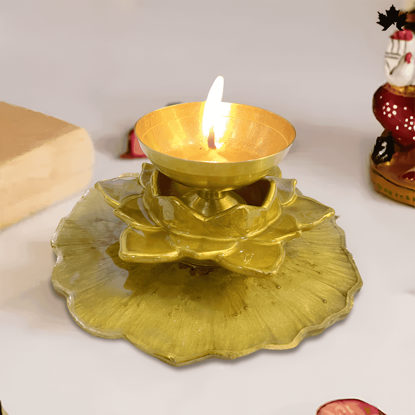 Golden Blossom Diya Holder - Elegant Jyot and Diya Holder for Aarti and Pooja Rituals - Fankaarlok