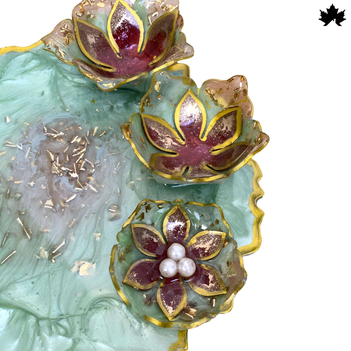 Emerald Lotus Charm – Modern Pooja Thali Designs | Fankaarlok - Fankaarlok