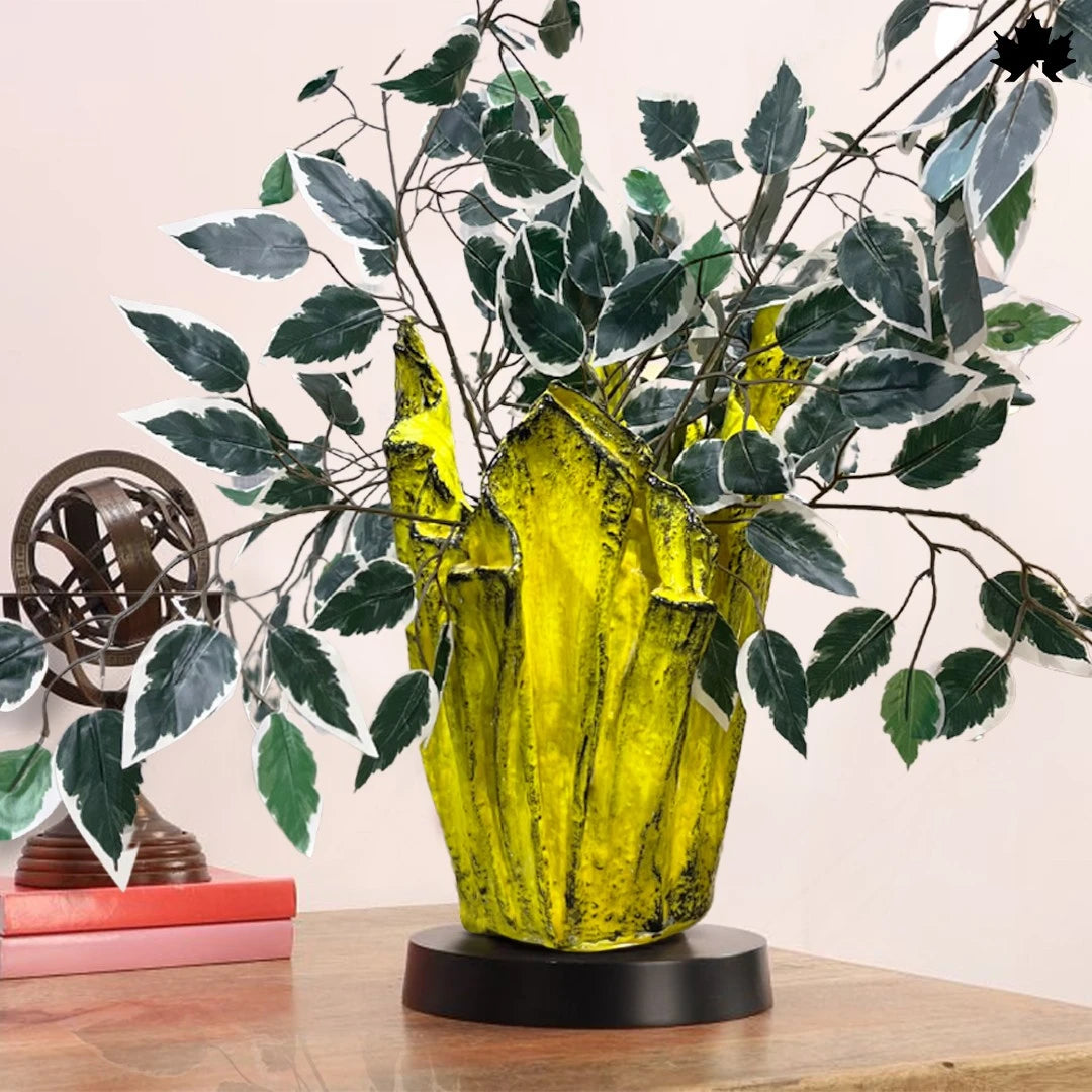 Solar Bloom Luxe – Modern Indoor Plant Holder India | Fankaarlok