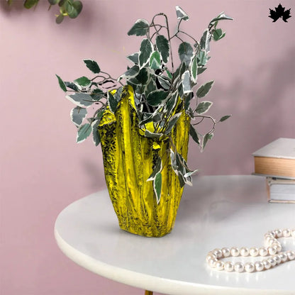 Solar Bloom Luxe – Modern Indoor Plant Holder India | Fankaarlok
