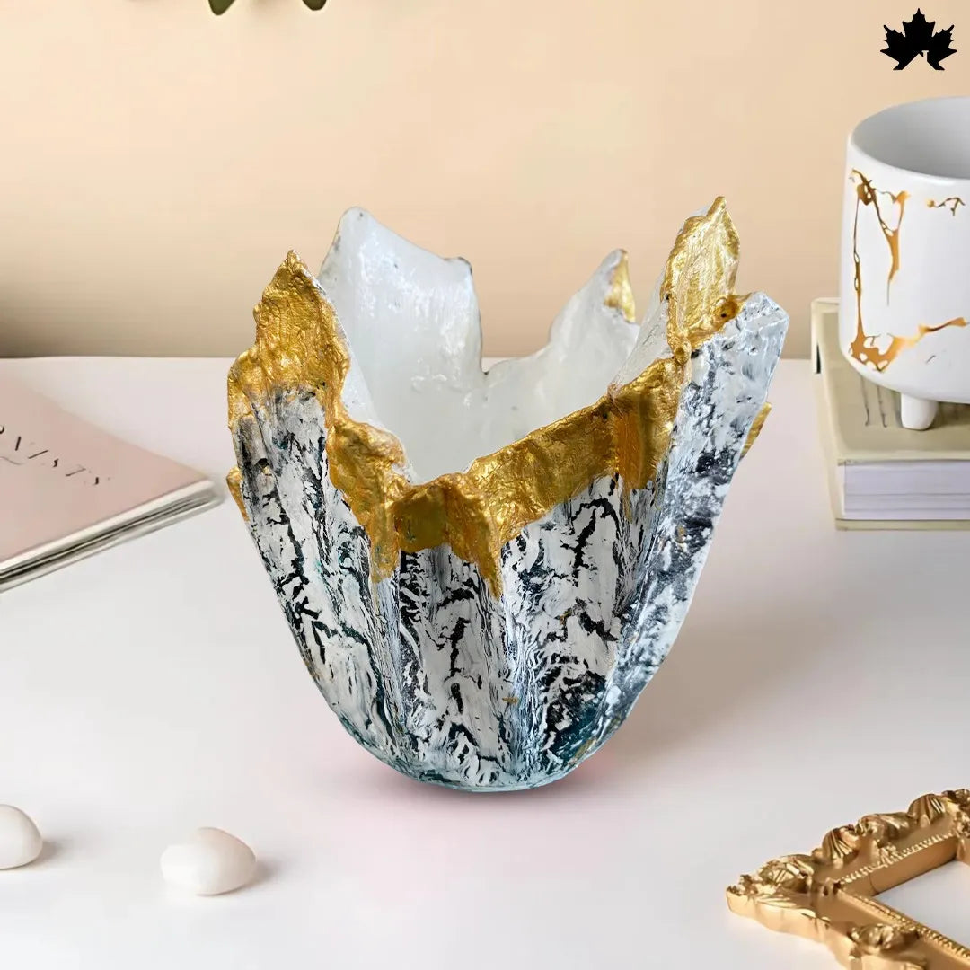 Aurora Marble Glow – Luxury Ceramic Planter Online | Fankaarlok
