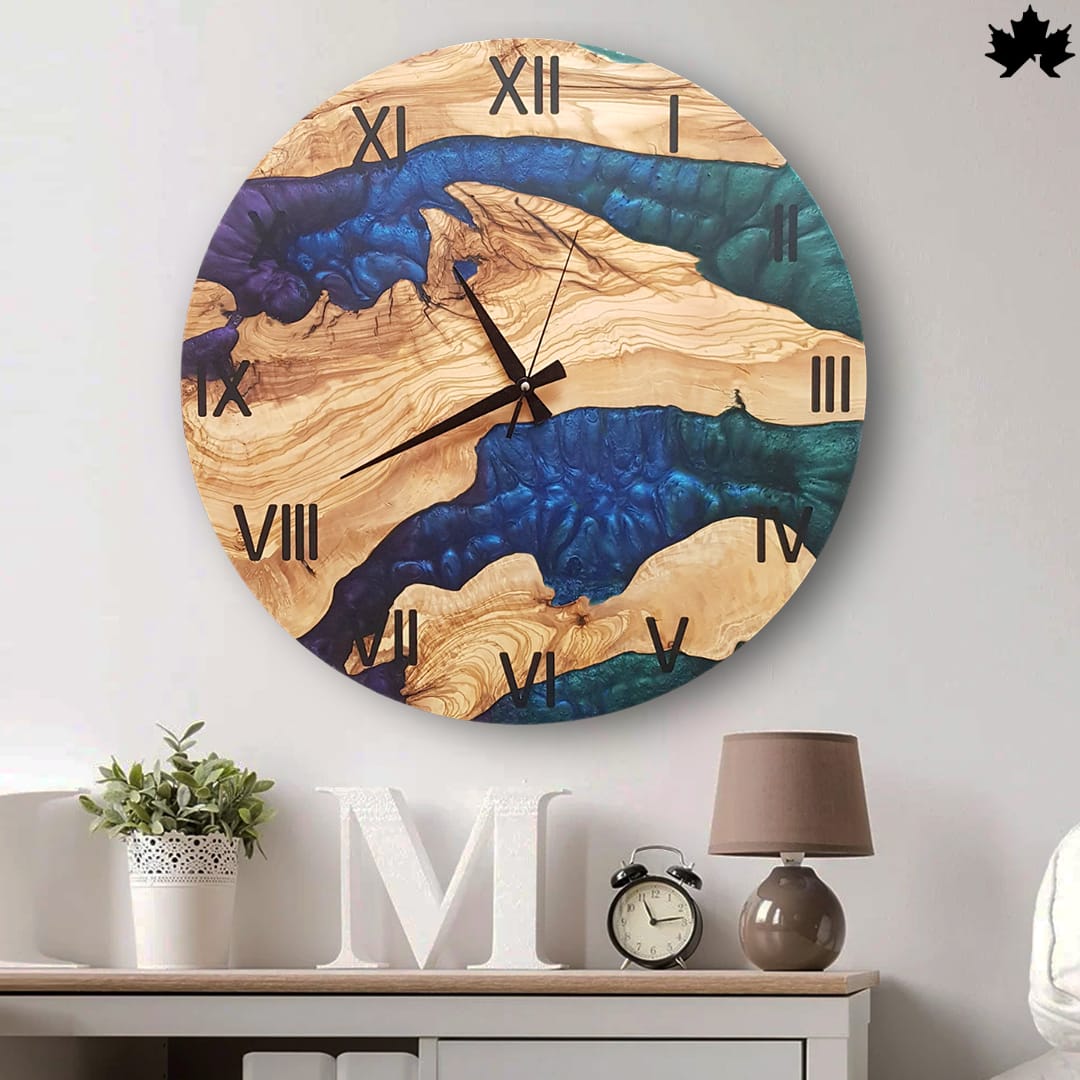 Blue & Teal Epoxy River Design | Big Wooden Wall Clock by Fankaarlok