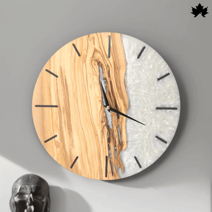 Wood and Resin Wall Clock | Wood and Resin Wall Clock by Fankaarlok
