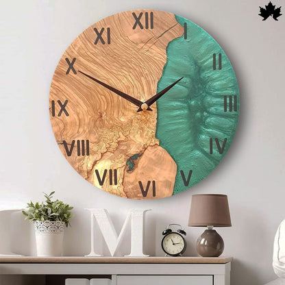 Natural Wood Wall Clock | Natural Wood Wall Clock by Fankaarlok