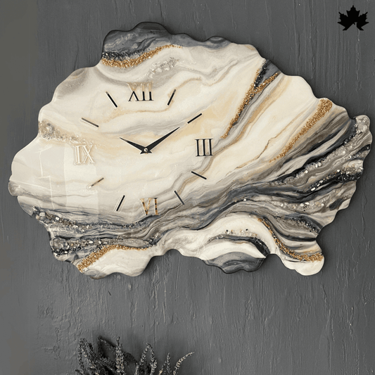 Luxurious Resin & Crystal Design | Geode Wall Clock by Fankaarlok
