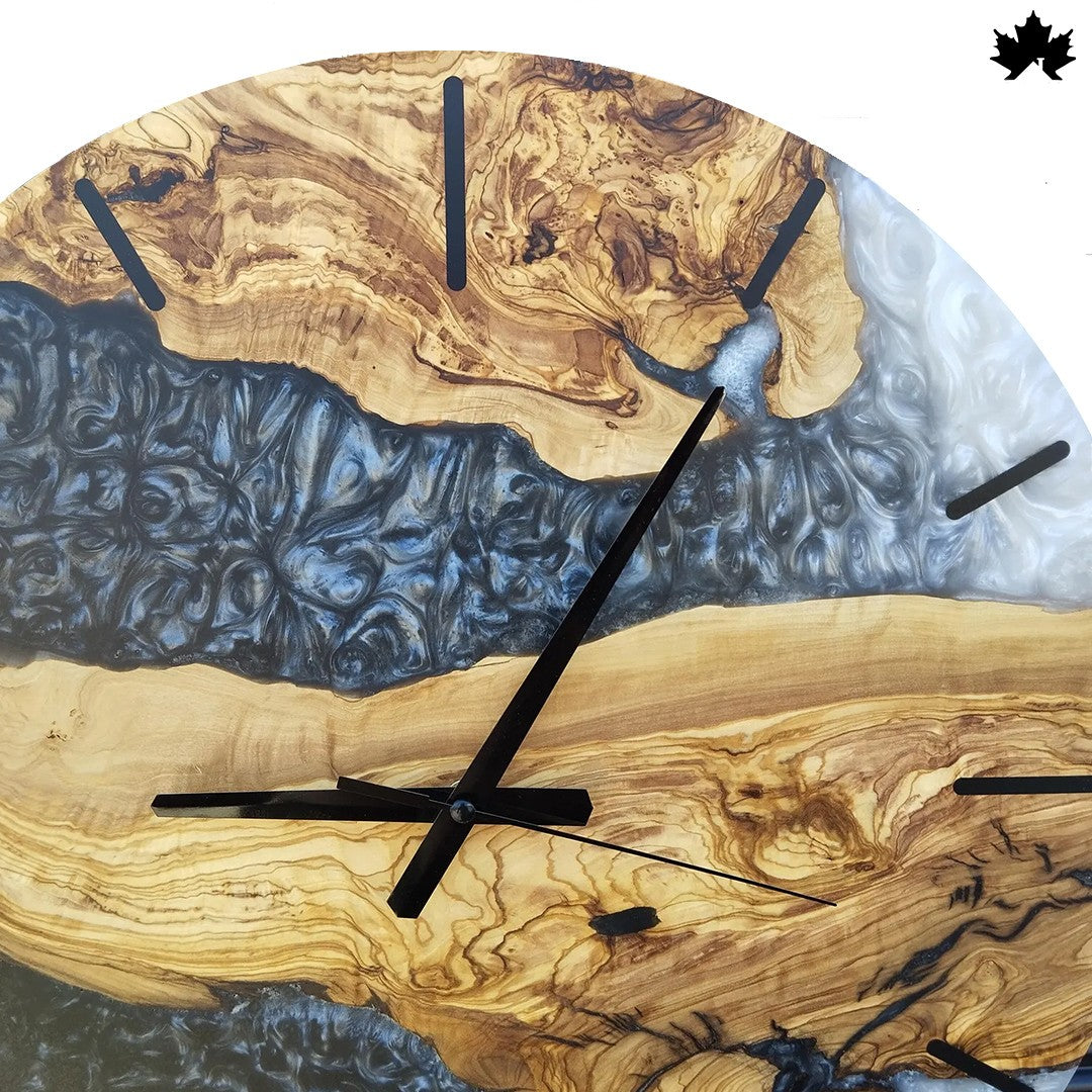 Black & Pearl Epoxy River Design | Handcrafted Wooden Clocks by Fankaarlok