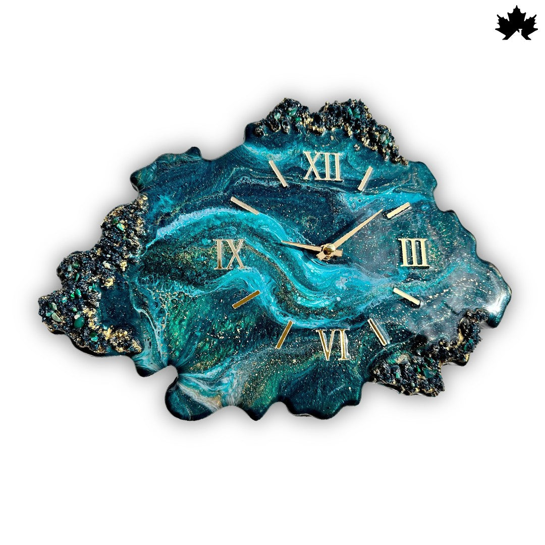 Luxury Resin Art Collection | Crystal Design Wall Clock by Fankaarlok