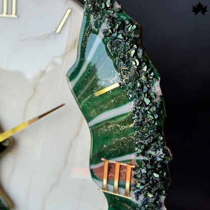 White & Green Resin Marble Design | Luxury Marble Art Clock by Fankaarlok